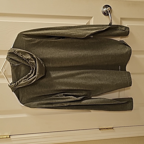 Men's Adidas Long Sleeve Tee - Picture 4 of 6